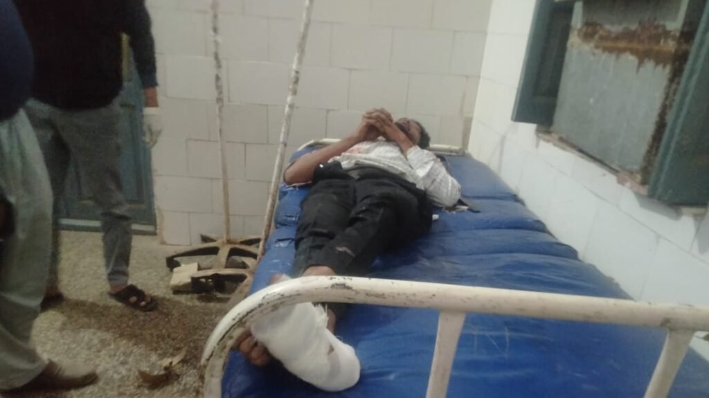 छिमछिमा के पास भीषण सड़क हादसा, आमने-सामने भिड़ीं बाइकें, युवक की मौत, दो गंभीर घायल