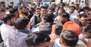 संगठन एकजुटता अभियान की धज्जियां