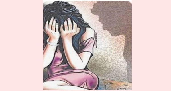 नर्सिंग छात्रा का वीडियो बना दुष्कर्म की कोशिश