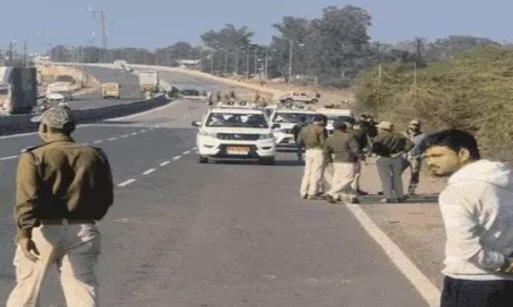 घाटीगांव हाईवे पर तेज रफ्तार वाहन ने चीते को कुचला, कूनो के जंगल से निकलकर सड़क पर आ ग़ए थे दो चीते