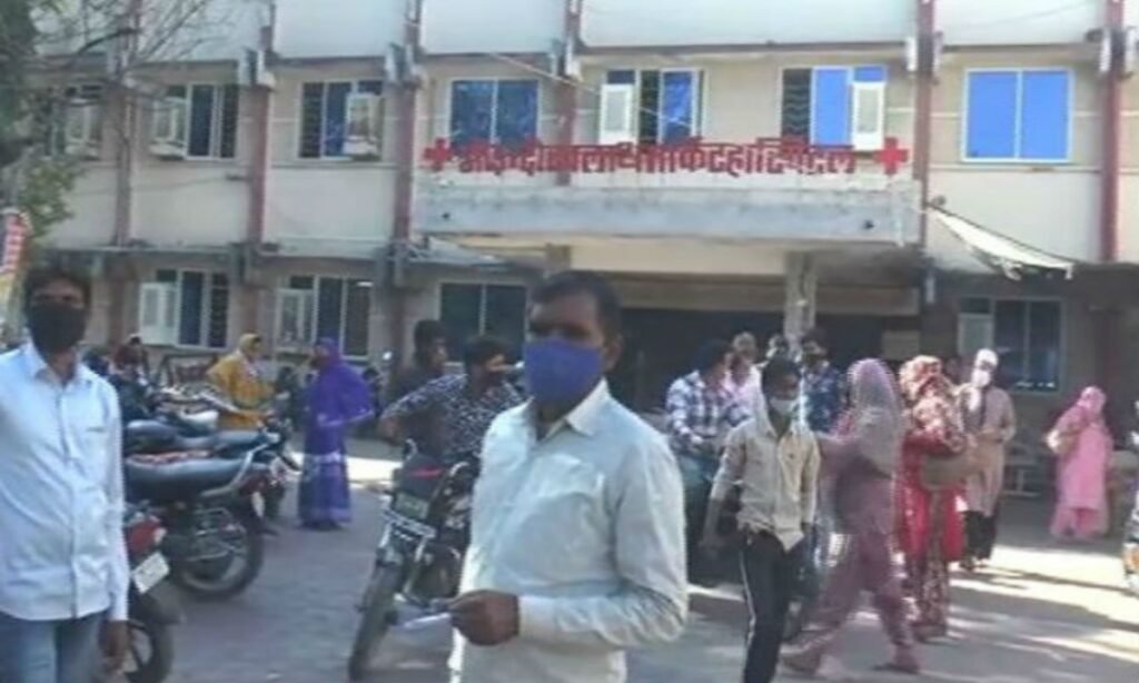 क्लॉथ मार्केट हॉस्पिटल में अनोखा मामला, एक साथ चार बच्चों का हुआ जन्म