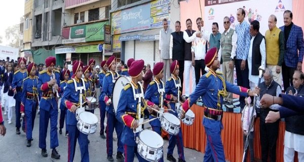 खेल चेतना मेला के शुभारंभ पर निकली खेल जागृति रैली