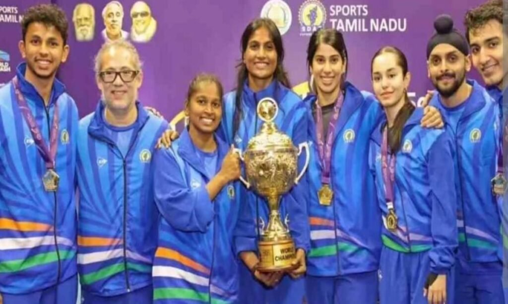 मांडविया ने पहली बार वर्ल्ड कप जीतने पर भारतीय स्क्वैश टीम को किया सम्मानित