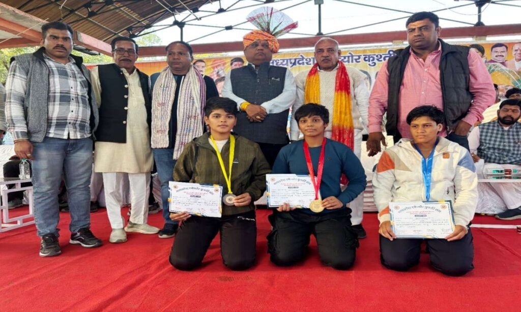 कुश्ती प्रतियोगिता में कात्यायनी ने जीता कांस्य पदक