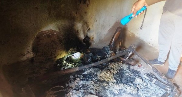 सर्दी से बचने खटिया के नीचे रखी थी अंगीठी, जिंदा जली 90 वर्षीय वृद्धा