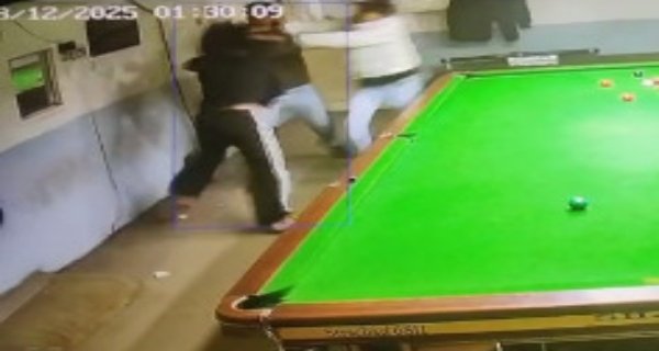 स्नूकर क्लब में युवक पर जानलेवा हमला, फरार आरोपी की तलाश