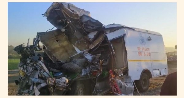 भीषण सड़क हादसे में मुरैना बीडीएस के 4 जवानों की मौत