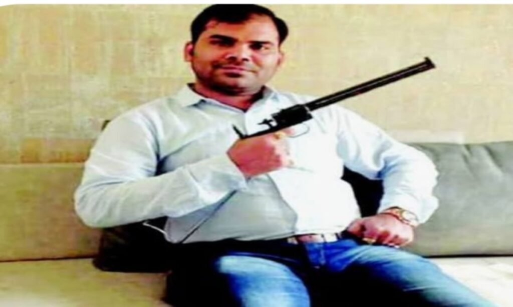 चिटलर अमित खम्परिया को  ठगी मामले में कोतवाली पुलिस ने रिमांड पर लिया