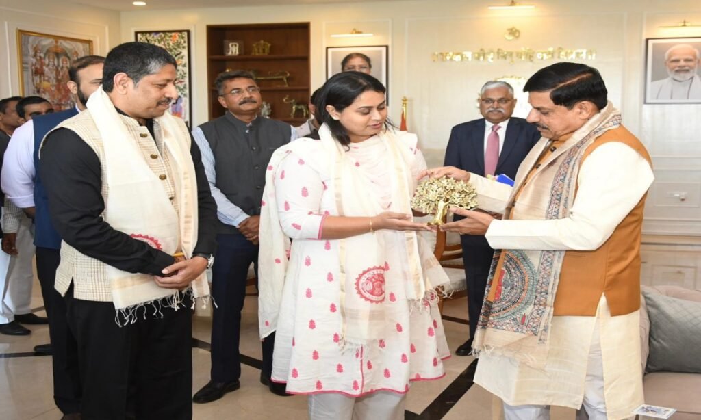 सीएम डॉ यादव से बिहार की खेल मंत्री श्रेयसी सिंह ने की सौजन्य भेंट
