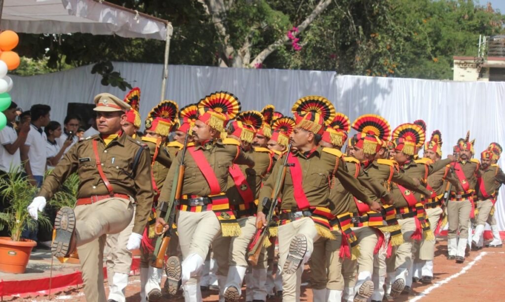 होमगार्ड का स्थापना दिवस समारोह उत्साह के साथ मनाया