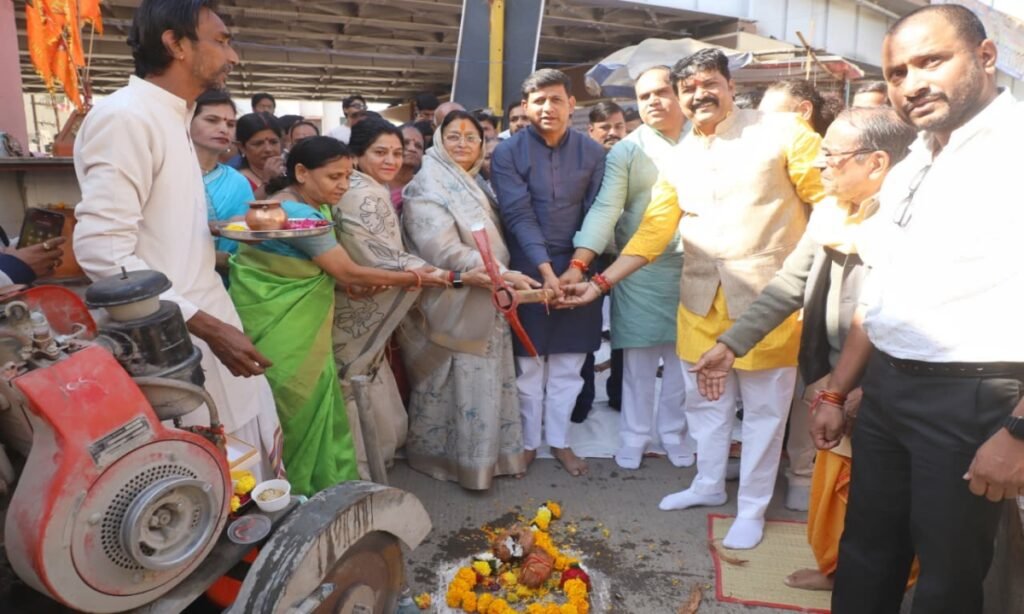 वार्ड 82 में 20 करोड़ के विकास कार्यों का भूमिपूजन