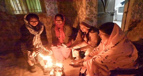 कड़ाके की ठंड और घने कोहरे की दोहरी मार, भोपाल में सीजन की सबसे सर्द रात पारा @ 4.8°C