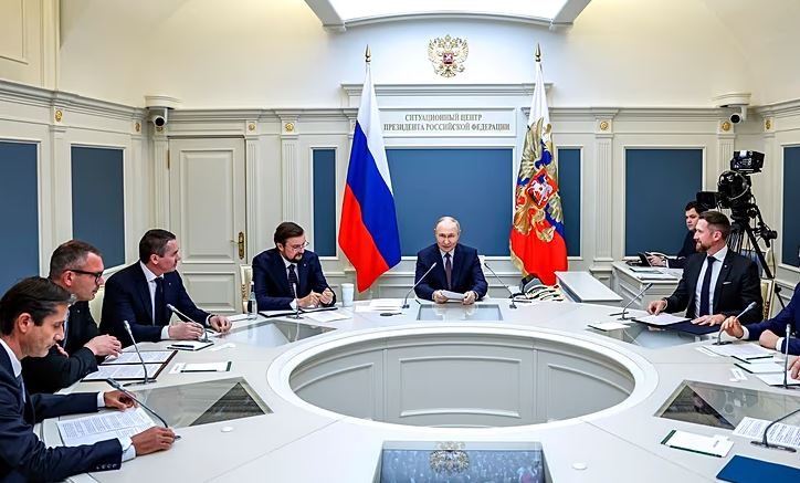 यूरोपीय संघ ने संघ में स्थित रूस की अचल संपत्तियों के हस्तांतरण पर रोक लगायी