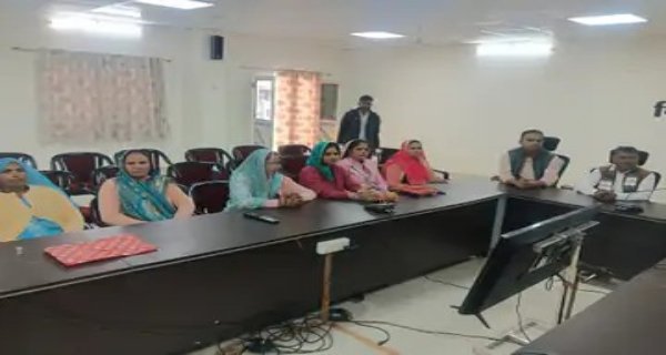 श्योपुर जिला पंचायत में अध्यक्ष के खिलाफ लाया गया अविश्वास प्रस्ताव, 8 सदस्यों ने दी इस्तीफे की चेतावनी