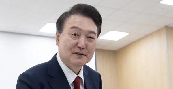 दक्षिण कोरियाई अदालत ने पूर्व राष्ट्रपति के खिलाफ अतिरिक्त हिरासत वारंट किया जारी