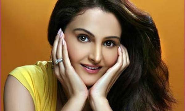 Monica Bedi Birthday: अंडरवर्ल्ड डॉन के प्यार में उलझी, जेल तक पहुंची मोनिका बेदी की जिंदगी