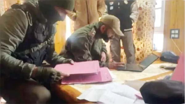 फेसबुक लाइव ने खोली पाकिस्तान की पोल