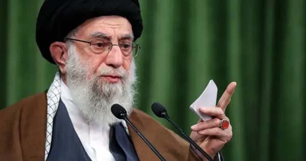 ईरान के अपमान, नुकसान के लिये ट्रंप को अपराधी मानते हैं : खामेनेई