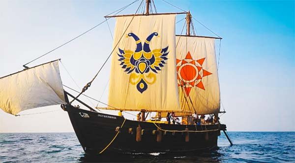 आईएनएसवी कौंडिन्य 17 दिन की ऐतिहासिक यात्रा के बाद मस्कट पहुंचा