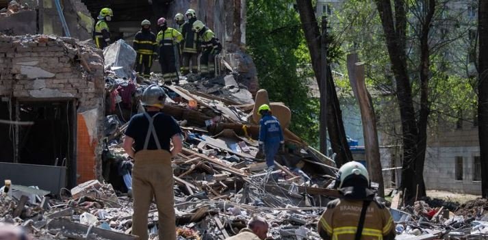 कीव पर रूसी हमलों में चार लोगों की मौत, 25 अन्य घायल