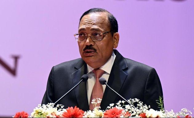 मुख्य न्यायाधीश ने विवेकानंद के संदेश को याद कर उन्हें श्रद्धांजलि दी