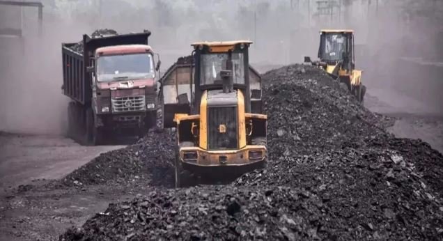 कोयला सिंडिकेट में बड़ा घोटाला! CBI की छापेमारी में जी-13 की आड़ में महंगे जी-10 ग्रेड कोयले के अवैध उठाव के खेल का सनसनीखेज पर्दाफाश