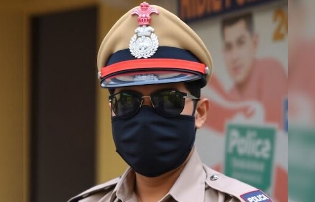 फर्जी आईबी अधिकारी बनकर घूम रहा घोषित भगोड़ा दिल्ली पुलिस के हत्थे चढ़ा