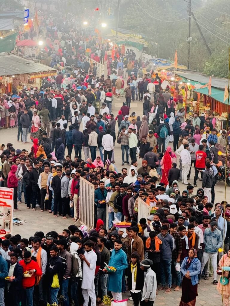 भक्ति के सैलाब के साथ निकली लोधीखेड़ा से जामसांवली पदयात्रा, हजारों श्रद्धालुओं ने टेका मत्था