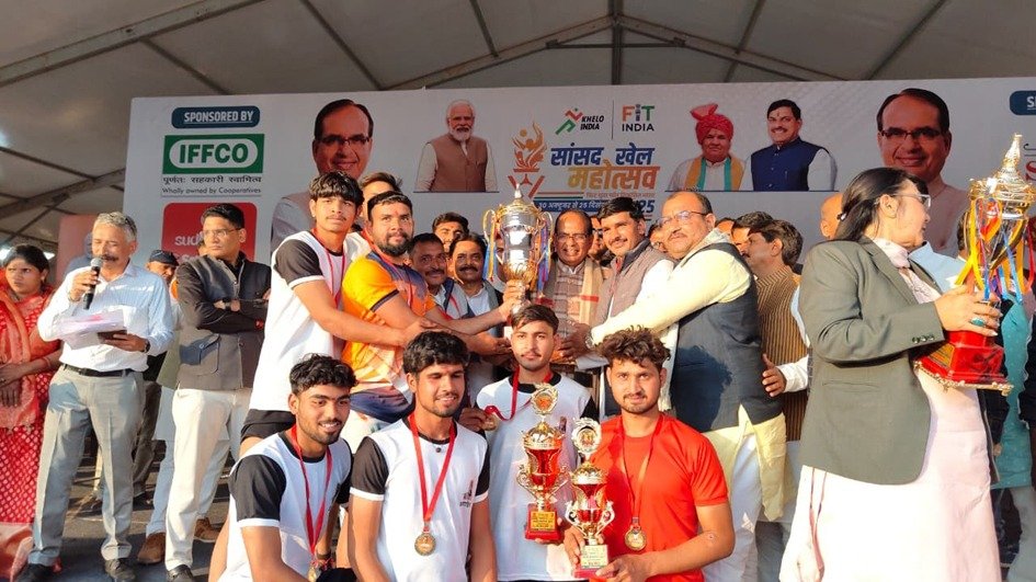 खेल हमारे जीवन में करते आनंद का संचार: शिवराज 