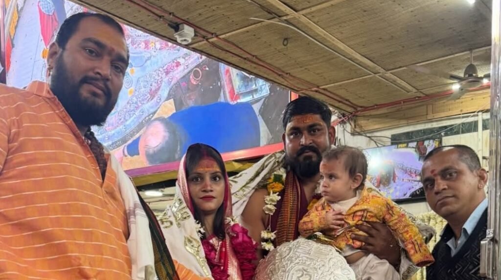 क्रिकेटर गौतम गंभीर, केएल राहुल व अभिनेता जोशी पहुंचे महाकाल 