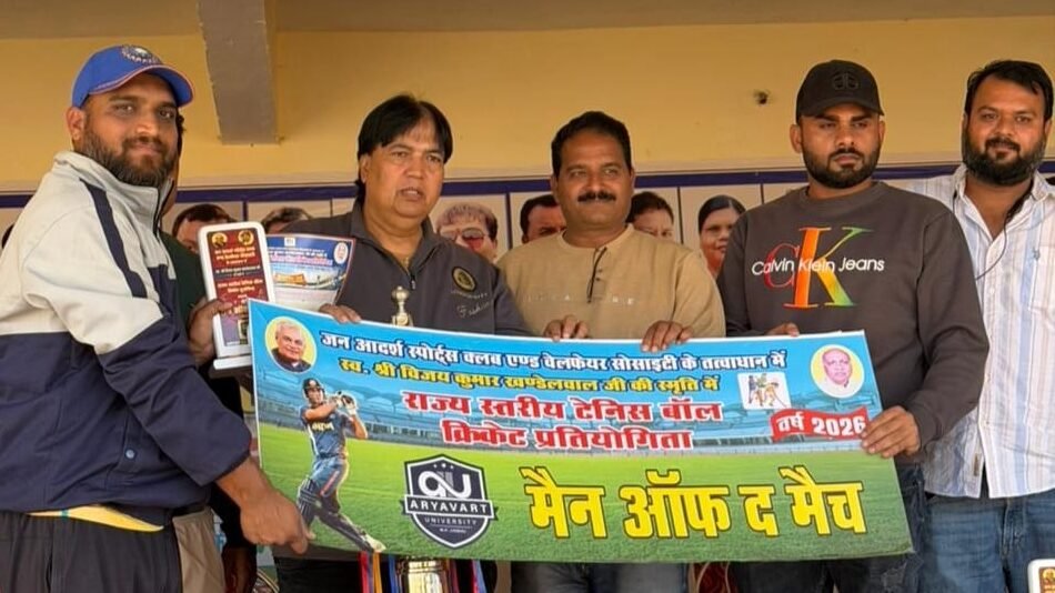 मोइज के तूफानी शतक से फ्रेण्डस क्लब ने हेरिटेज बैतूल को हराकर सुपर 8 में पहुची