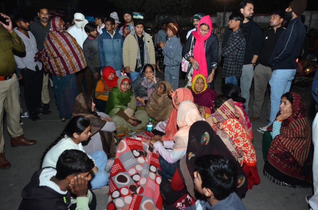 सुसाइड नोट में लिखा : मम्मी मैं भगवान के पास जा रहा हूँ, दोनों भाई आपका ध्यान रखेंगे