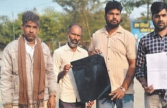 सर्जरी में घोर लापरवाही : प्रसव के बाद महिला की बच्चेदानी में कपड़ा और सुई छोड़ने का आरोप, हालत गंभीर