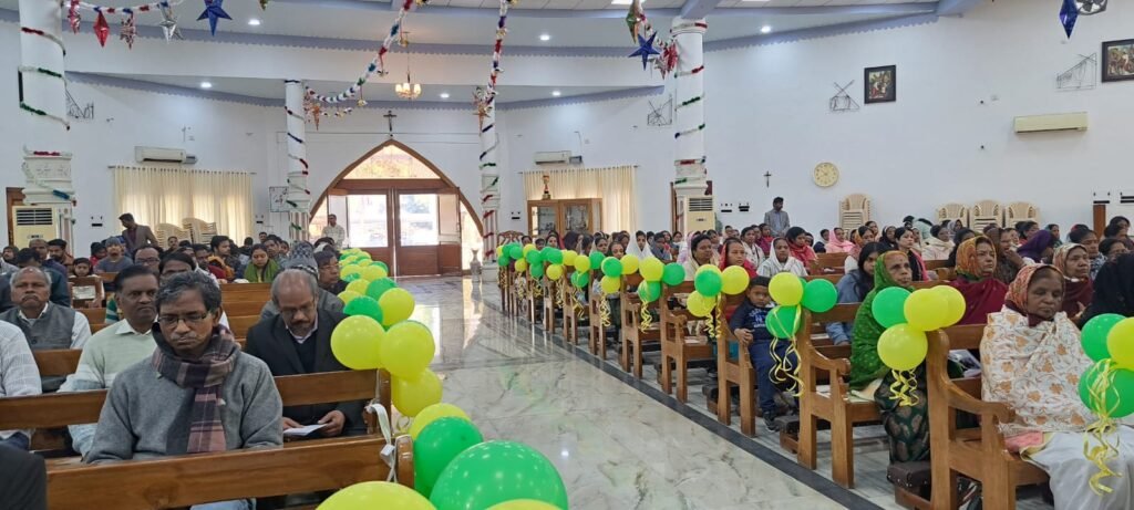 संत पॉल पर्व पर किया वरिष्ठ नागरिकों का सम्मान