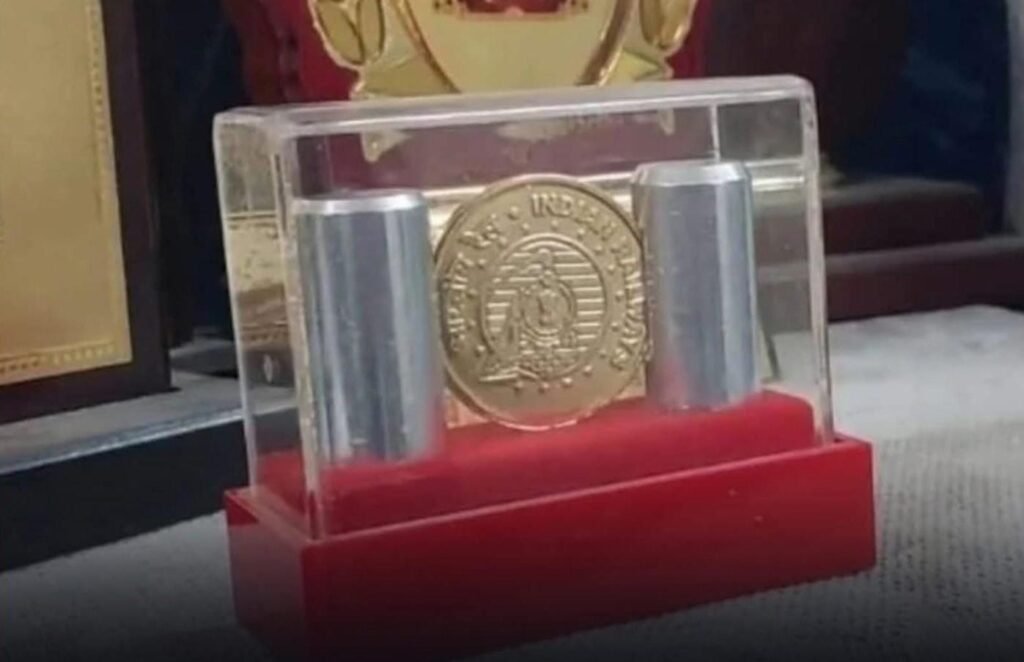 सेवानिवृत्त रेल्वे अधिकारियों को अब नहीं मिलेंगे चांदी के सिक्के