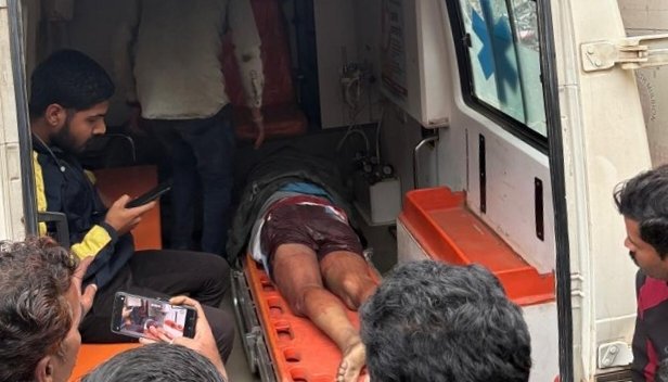 नीमच में केश वैन गार्ड की दर्दनाक मौत, कूल्हे में लगी गोली, 12 बोर बंदूक चली, इलाज से पहले तोड़ दम  