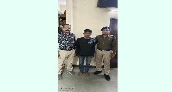 आजाद नगर की चोरी का खुलासा, 24 घंटे में आरोपी पकड़ाया