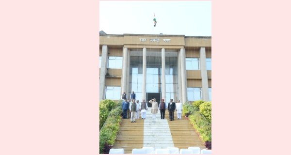 चित्रकूट ग्रामोदय विश्वविद्यालय में हर्षाेल्लास के साथ मनाया गया गणतंत्र दिवस