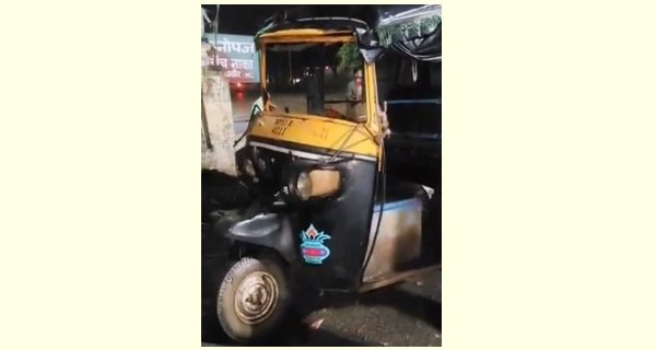 ऑटो पलटाई, चालक को धमका किया हमला, यात्री भी हुआ घायल
