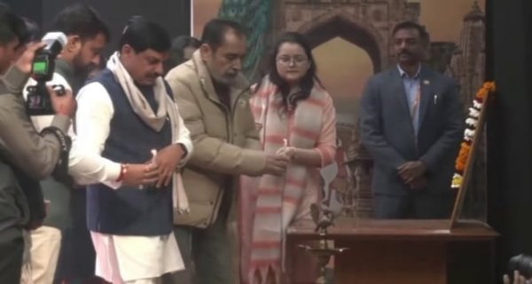 दिल्ली विवि में मध्यांचल आयोजन, सीएम डॉ यादव ने युवाओं में भरा आत्मबल और राष्ट्रनिर्माण का विश्वास