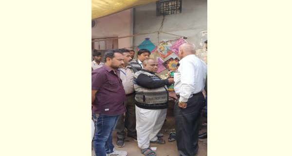 जानलेवा चीनी मांझा के खिलाफ चला निगम का अभियान