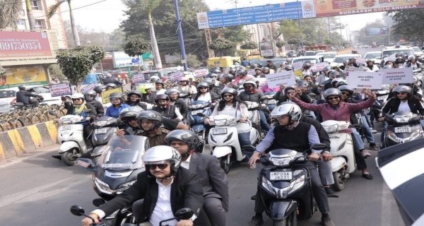 हेलमेट अभियान में सख्ती, 2843 दोपहिया चालकों पर चालान बनाए