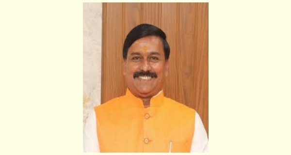 तेंदूखेड़ा में एक ही परिवार के तीन सदस्यों की मौत पर मंत्री लोधी ने जताया दुख, एसपी को मौके पर जांच के निर्देश