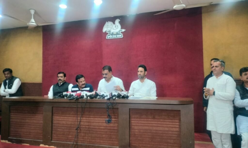 इंदौर के रहवासी संघ अपने क्षेत्र में पानी का ऑडिट करा लेंः सिंघार