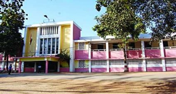 सीधी की रेत खदानों का संचालन अटका: अन्य जिलों से महंगे दामों पर खरीदना पड़ रही रेत,क्या सुलझेगा मसला?