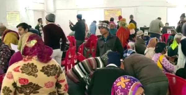 सावधान! आपके वोट पर बाहरियों की नजर: टीकमगढ़ और गुना के नंबरों से छतरपुर में दर्ज हुईं फर्जी आपत्तियां