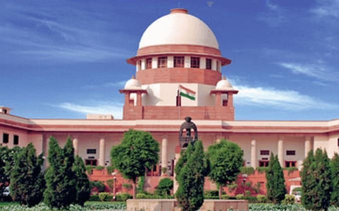 दल बदल मामला: सुप्रीम कोर्ट ने तेलंगाना विधानसभा अध्यक्ष को दी अवमानना की चेतावनी