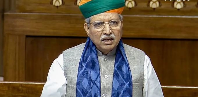 भारतीय न्यायपालिका में जवाबदेही पर संसद में बड़ी रिपोर्ट; 9 वर्षों में जजों के खिलाफ आईं 8,600 से अधिक शिकायतें, सरकार ने ‘इन-हाउस मैकेनिज्म’ के तहत कार्रवाई का बताया पूरा प्लान