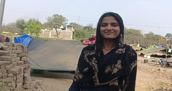 बहन की आँखों में सजे सपने, अपनी पलकों पर संघर्ष