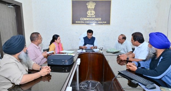 ट्रांसपोर्ट नगर के लीज नवीनीकरण के कार्यो में आयेगी तेजी: निगमायुक्त